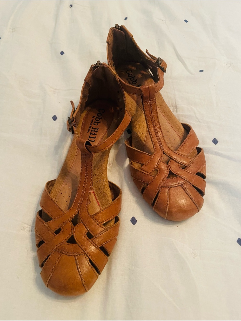 Cobb Hill by New Balance Tan Brown Leather T-Strap Sandals